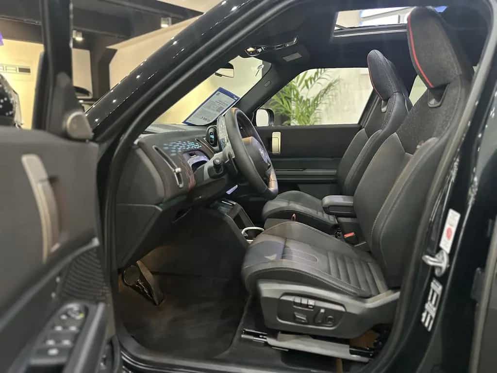 MINI Countryman C (Cooper) Cooper Countryman C JCW XL*PANO*HUD*360K*H&K*20Z 11/2024-photo-9