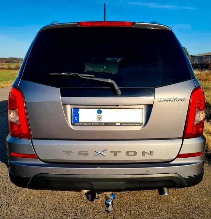 Ssangyong Rexton 2.0 Diesel e-XDi 200 Executive 4WD Au... 10/2015-photo-3