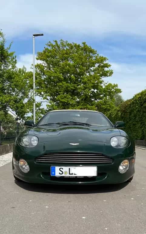 Aston Martin DB7 Vantage Volante V12 in British Racing Green 02/2002-photo-9