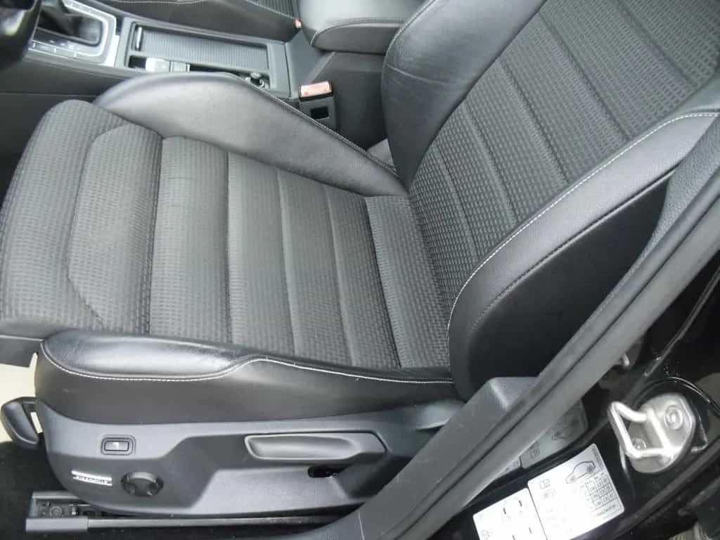 Volkswagen Golf VII Variant Highline*Bi-Xenon*PDC vorn/hin 05/2016-photo-9