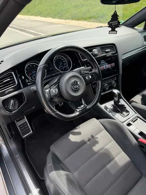 Volkswagen Golf 2.0 TSI OPF DSG 4MOTION R R 05/2019-photo-5