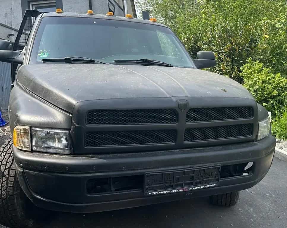 Dodge RAM 1500 5.9 Magnum 10/2000-photo-0