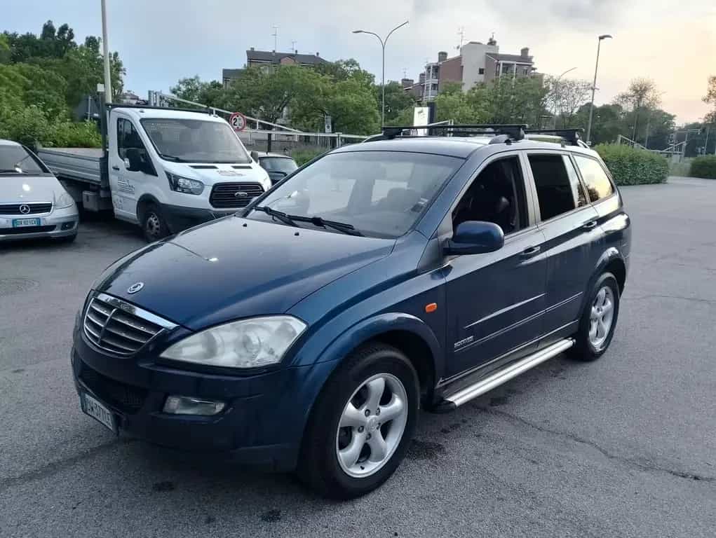 Ssangyong Kyron New 2.0 XVT 4WD 123.000 km unico 05/2009-photo-10