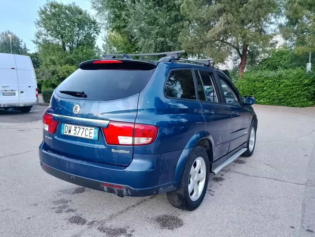 Ssangyong Kyron New 2.0 XVT 4WD 123.000 km unico 05/2009-photo-5