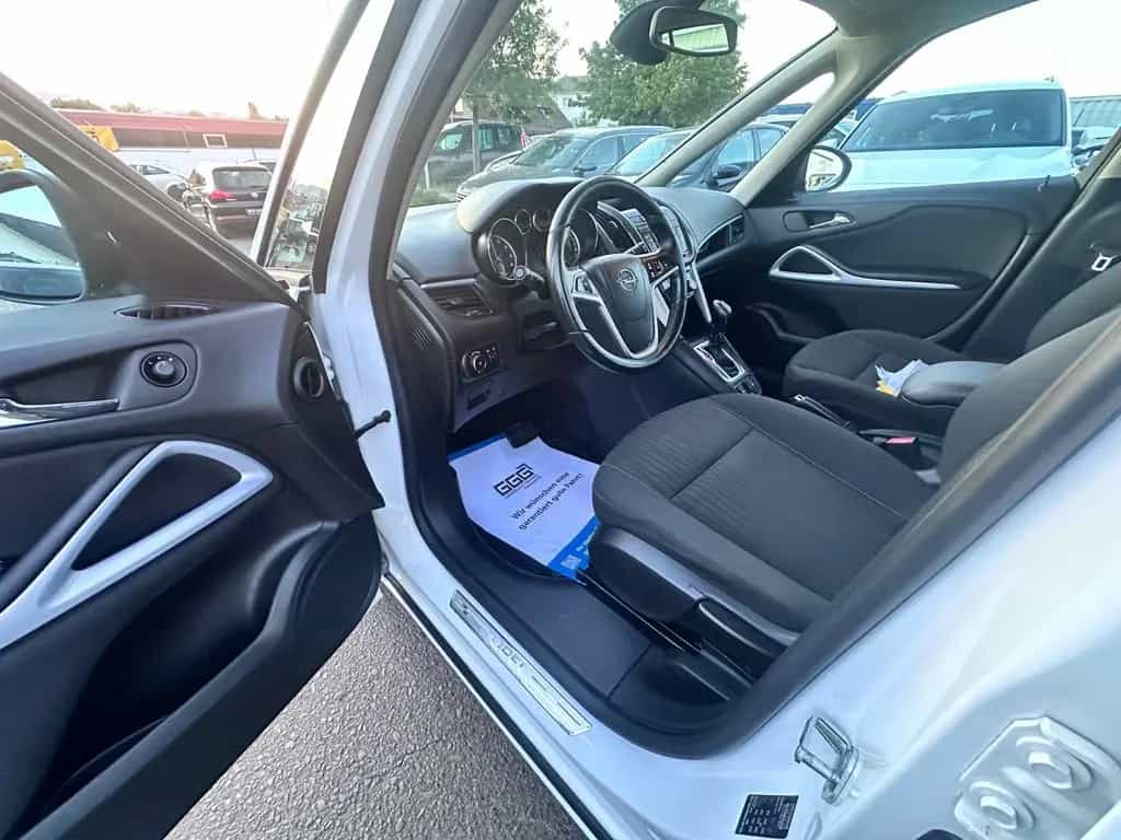Opel Zafira C Tourer Edition Automatik 140PS AHK PDC 05/2012-photo-11