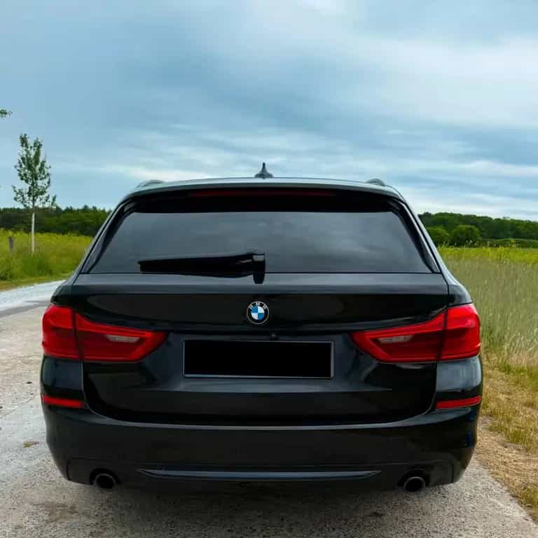 BMW 530 d xDrive Touring A - 07/2020-photo-2