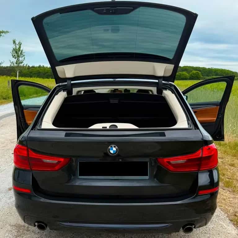 BMW 530 d xDrive Touring A - 07/2020-photo-4