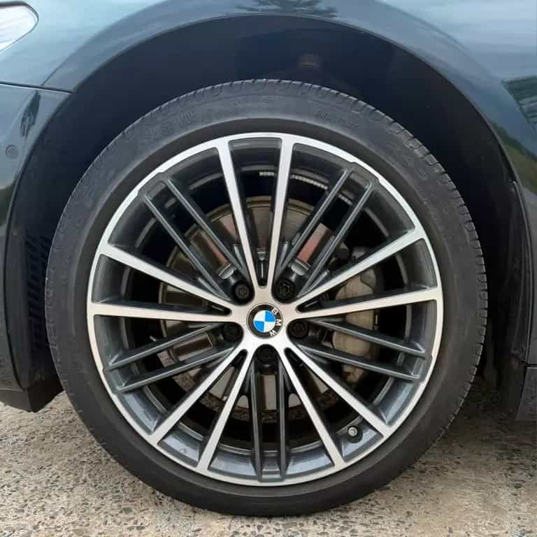 BMW 530 d xDrive Touring A - 07/2020-photo-6