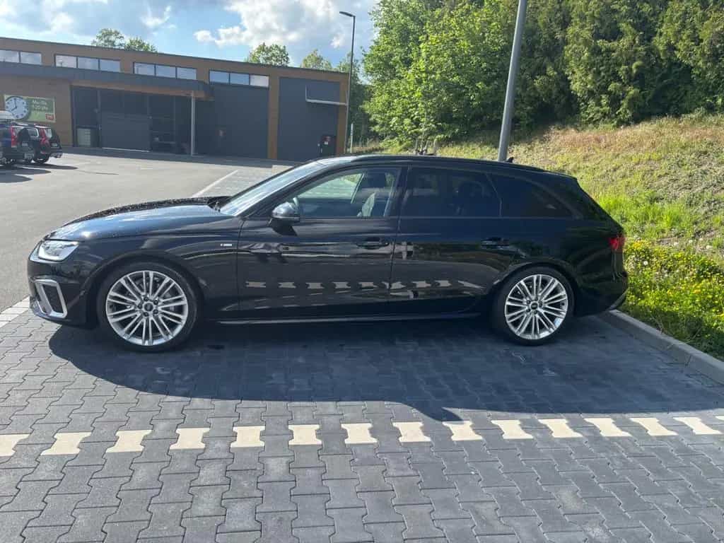 Audi A4 40 TDI S tronic quattro Avant - 05/2024-photo-4