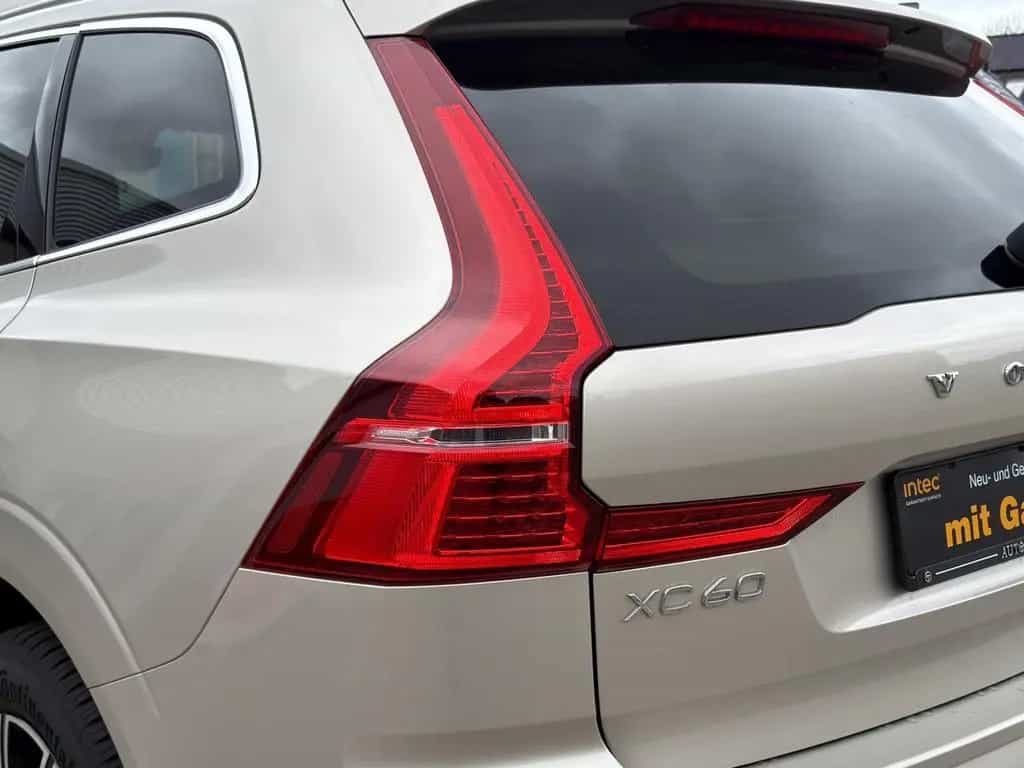 Volvo XC60 Inscription AWD LED|NAVI|KAMERA|ACC|PANO 06/2018-photo-13