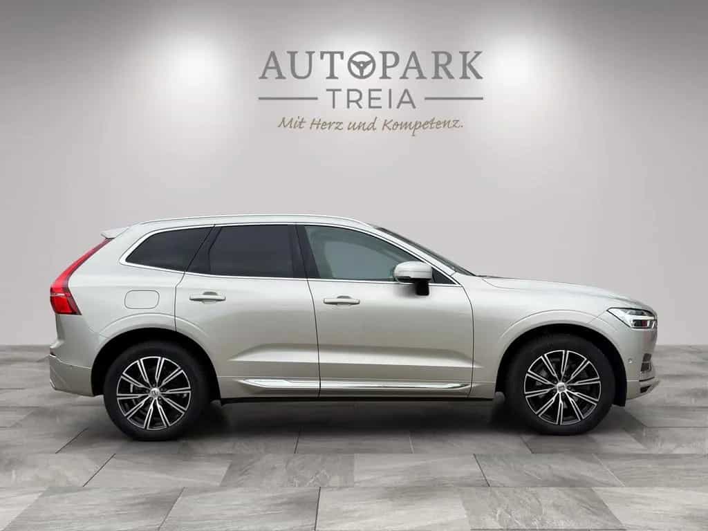Volvo XC60 Inscription AWD LED|NAVI|KAMERA|ACC|PANO 06/2018-photo-17