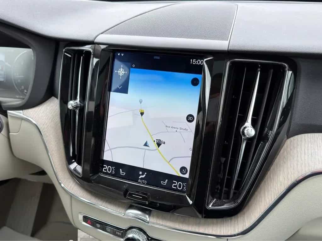 Volvo XC60 Inscription AWD LED|NAVI|KAMERA|ACC|PANO 06/2018-photo-20