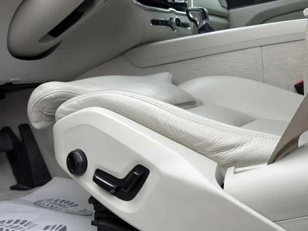 Volvo XC60 Inscription AWD LED|NAVI|KAMERA|ACC|PANO 06/2018-photo-7