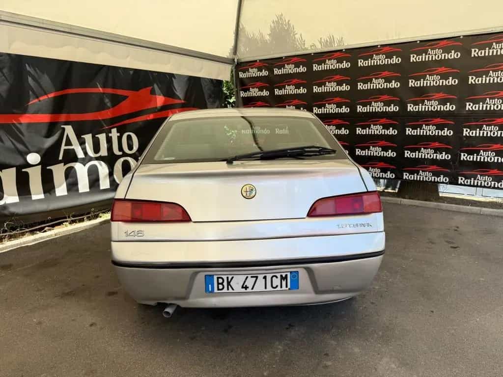 Alfa Romeo 146 1.6i 16V Twin Spark 05/2000-photo-4