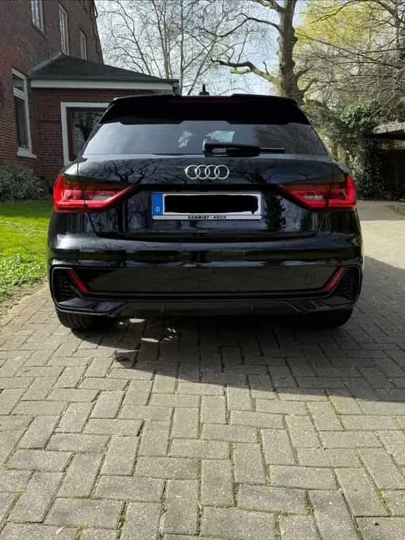 Audi A1 35 TFSI S tronic allstreet allstreet 06/2021-photo-2
