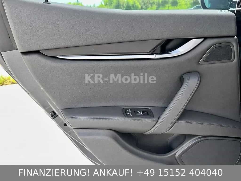 Maserati Ghibli /2-Hand/Serviceheft/TÜV/Garantie/COC 12/2015-photo-24