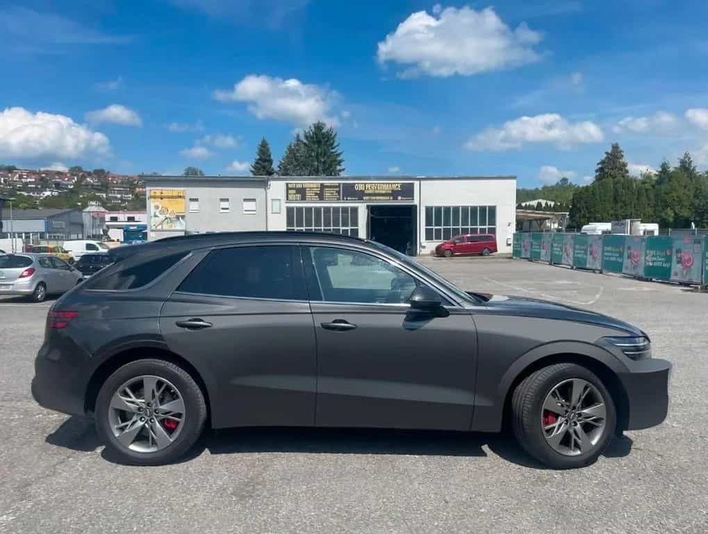 Genesis GV70 Benziner 2.5T 8AT AWD Sport Sport 08/2024-photo-2