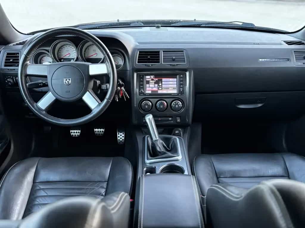 Dodge Challenger R/T 5.7 V8 HEMI *Schalter*58tkm* 09/2010-photo-11