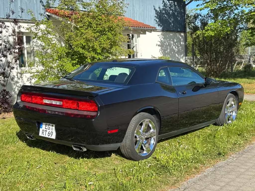 Dodge Challenger R/T 5.7 V8 HEMI *Schalter*58tkm* 09/2010-photo-8