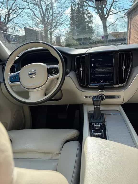 Volvo XC60 D4 AWD Inscription | AHK | Lede... 11/2017-photo-11