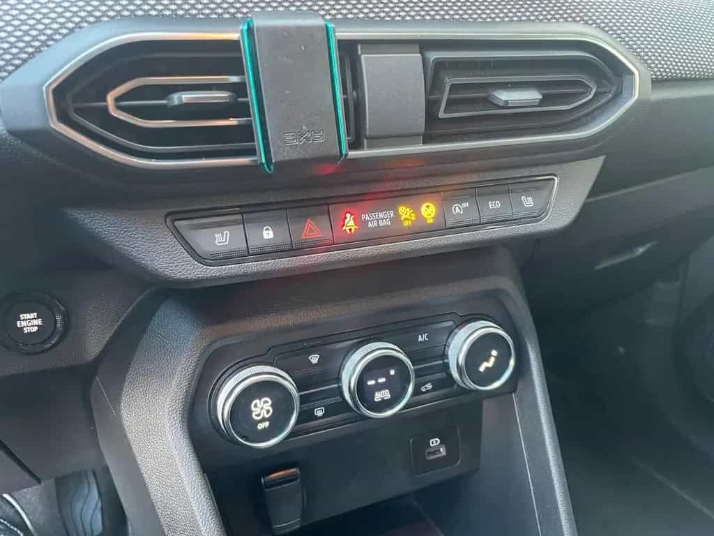 Dacia Jogger Extreme+°KLIMA°NAVI°KAMERA°7-SITZER° 02/2022-photo-14