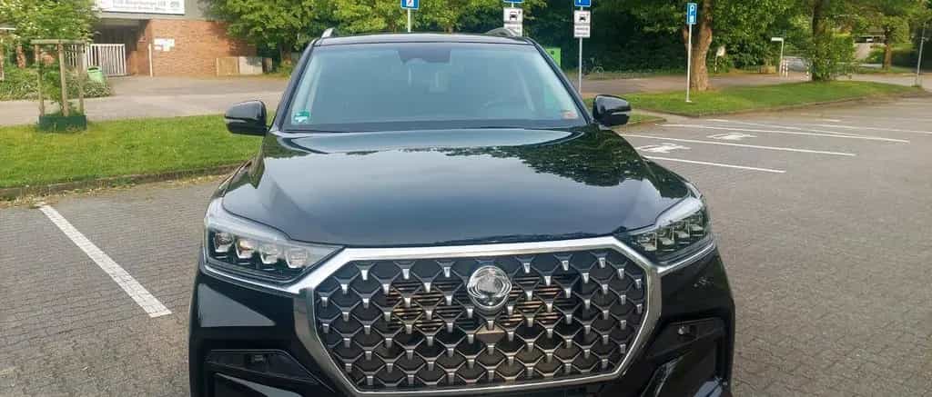 Ssangyong Rexton 2.2 Diesel e-XDi 220 Quartz 4WD AT Quartz 04/2023-photo-4