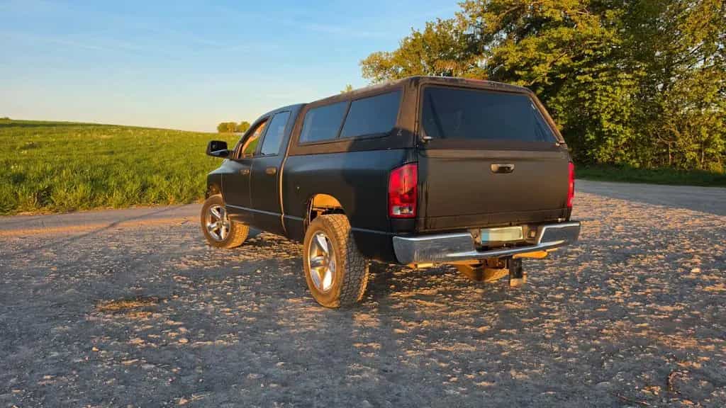 Dodge RAM 1500 SPORT 4x4 5.7 HEMI (LPG) + Hardtop 02/2007-photo-2