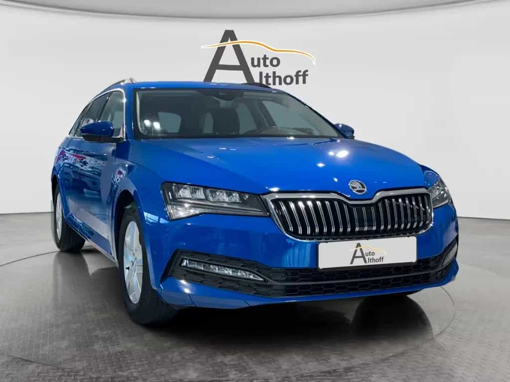 Skoda Superb Combi 1.5TSI 1.HD DSG LED ACC APPLE TEMP 06/2022-photo-0