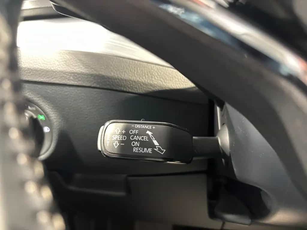 Skoda Superb Combi 1.5TSI 1.HD DSG LED ACC APPLE TEMP 06/2022-photo-21
