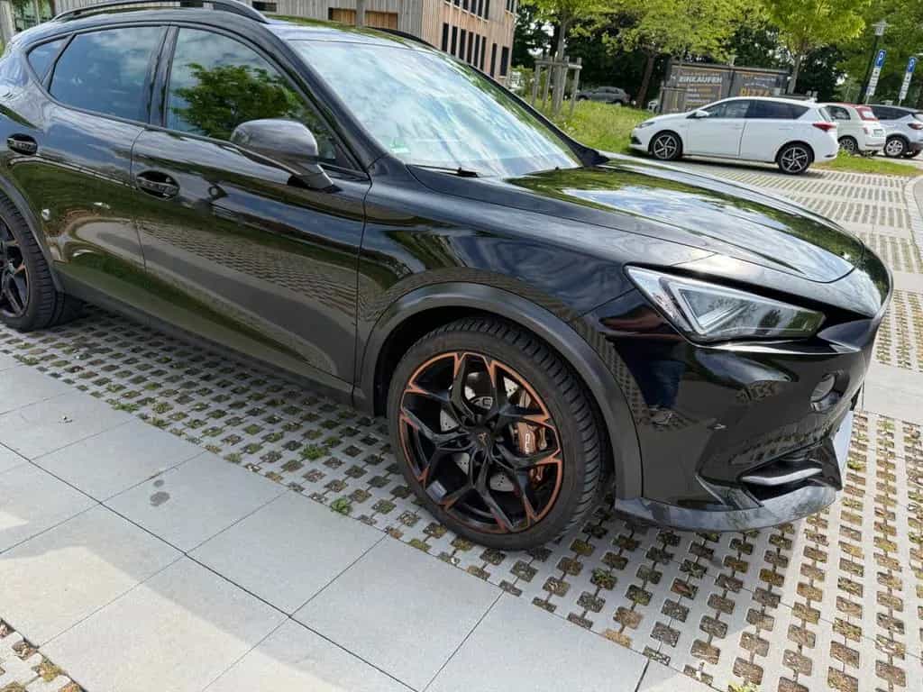 Cupra Formentor VZ5 4Drive MatrixLED/SAGA/Navi/Carbon 05/2023-photo-4
