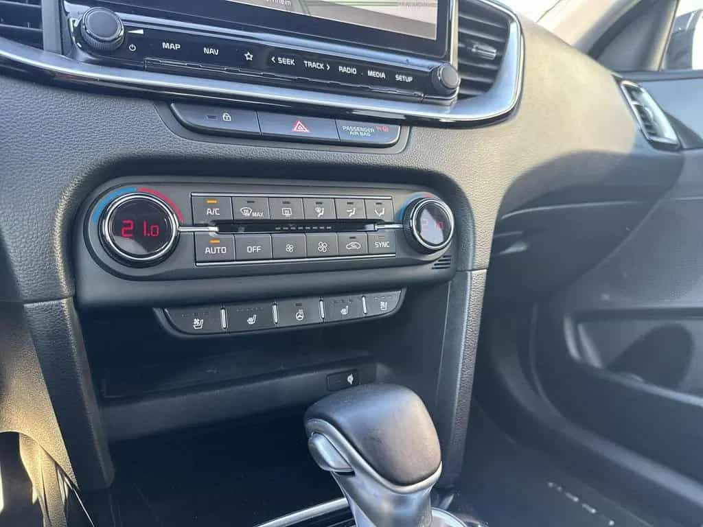 Kia XCeed 1.6 TGDI Platinum Edition EU6d-T Pano 11/2020-photo-17