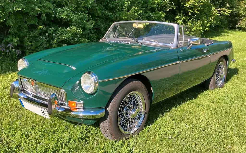 MG MGB 04/1968-photo-0