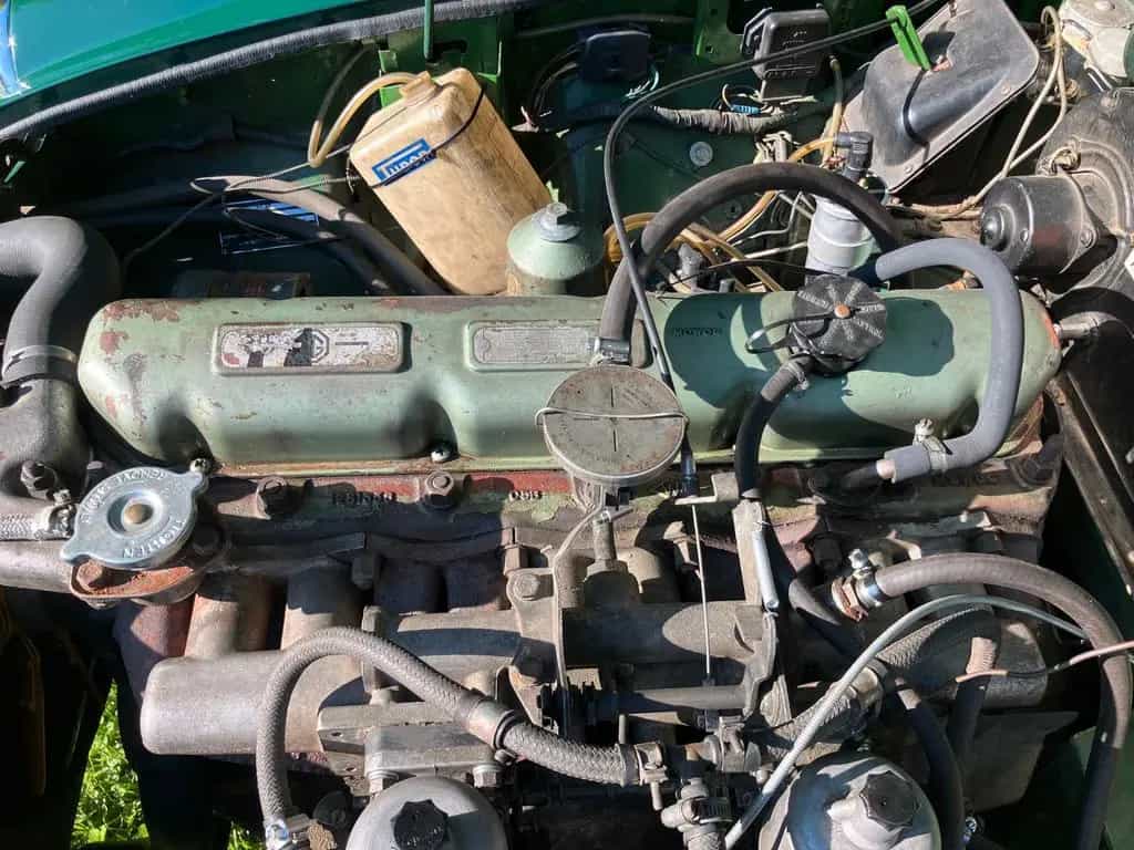 MG MGB 04/1968-photo-8