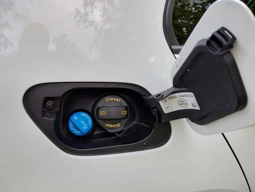 Volkswagen Golf VII, LED, Navi, 8fach Alu, 1. Hand 04/2019-photo-18