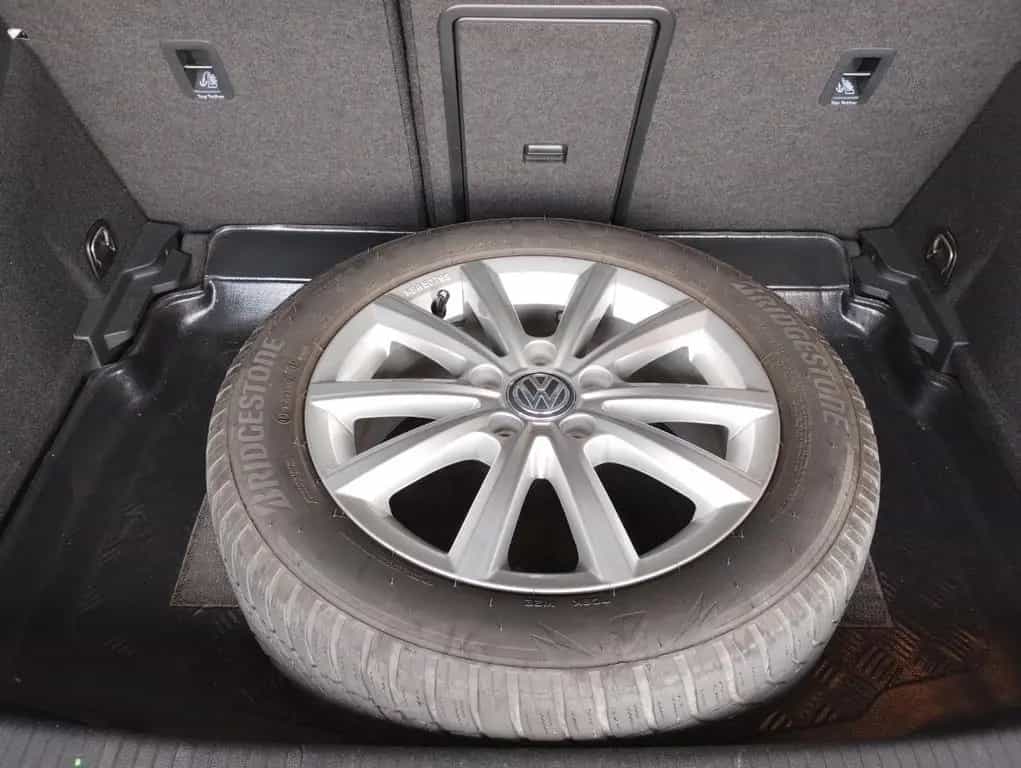 Volkswagen Golf VII, LED, Navi, 8fach Alu, 1. Hand 04/2019-photo-19