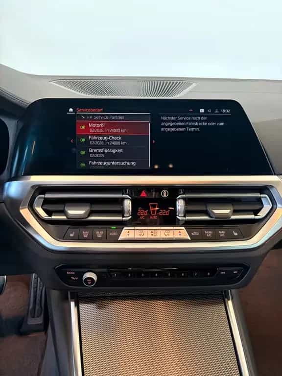 BMW 320 d Touring M Paket Sport Laser HUD DAB RFK 02/2021-photo-16