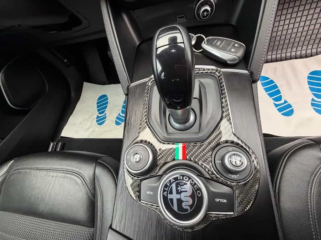 Alfa Romeo Stelvio Super Q4*GARANTIE*NAVI*BI-XENON*LEDER* 08/2017-photo-24