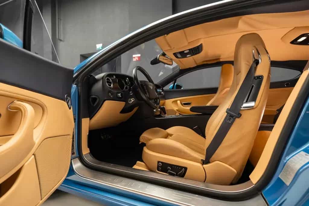Bentley Continental GT - 05/2004-photo-11