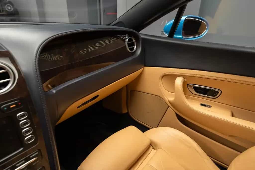 Bentley Continental GT - 05/2004-photo-15