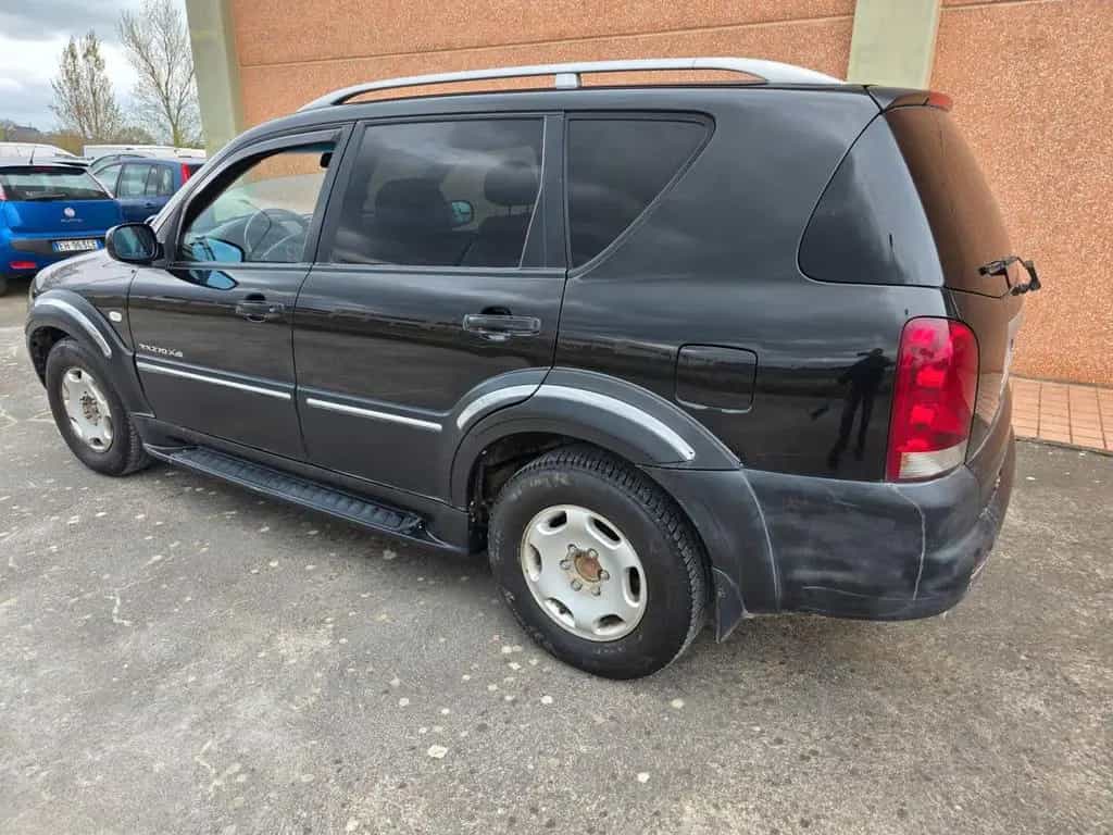 Ssangyong REXTON II 2.7 XDi TOD Premium 11/2006-photo-1