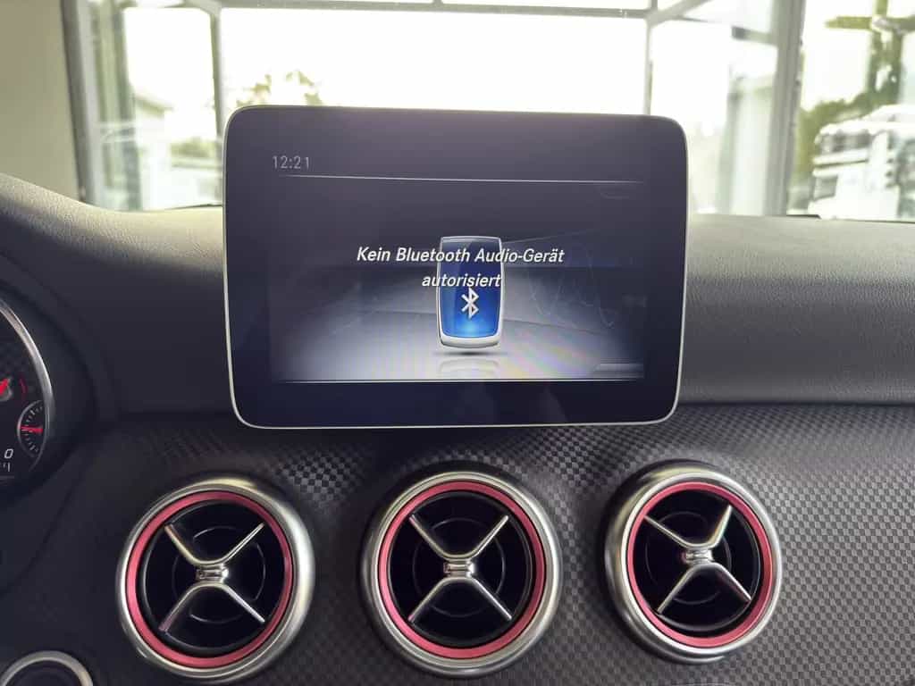 Mercedes-Benz A 200 Urban LED*RFK*SHZ*PDC 11/2017-photo-16