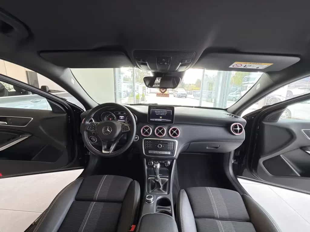 Mercedes-Benz A 200 Urban LED*RFK*SHZ*PDC 11/2017-photo-7