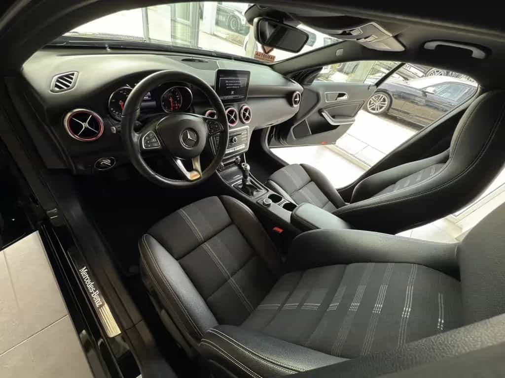 Mercedes-Benz A 200 Urban LED*RFK*SHZ*PDC 11/2017-photo-8