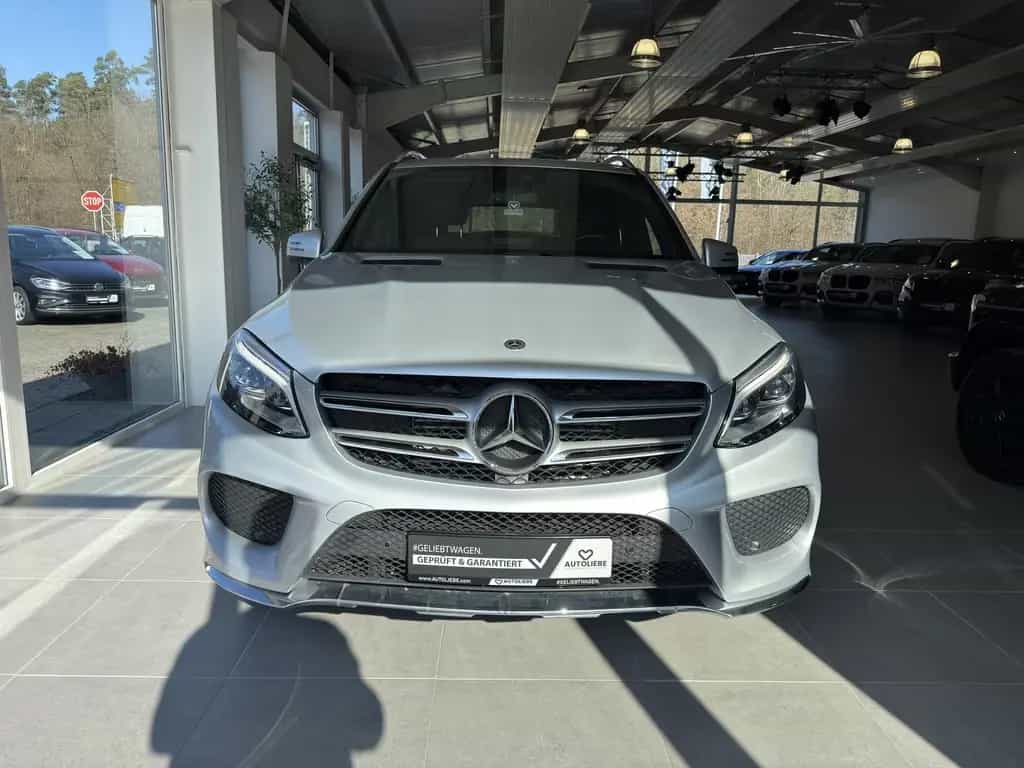 Mercedes-Benz GLE 350 d 4Matic AMG Line AHK*RFK*LED*COMAND 06/2018-photo-5