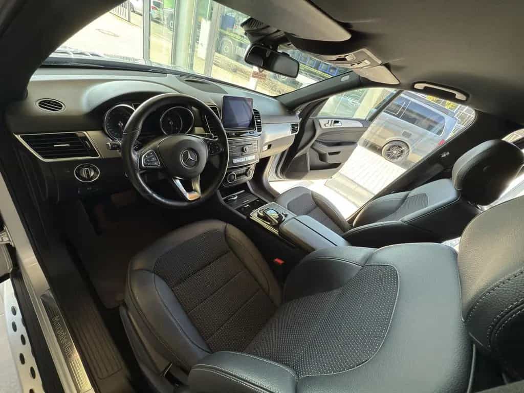 Mercedes-Benz GLE 350 d 4Matic AMG Line AHK*RFK*LED*COMAND 06/2018-photo-7