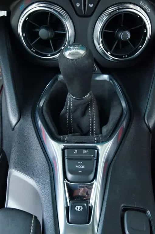 Chevrolet Camaro LS HUD Bose Leder Kamera 07/2018-photo-19