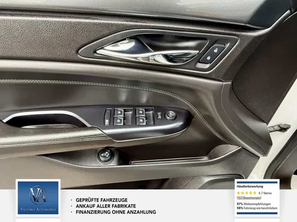 Cadillac SRX Sport Luxury AWD Panorama. Leder. Rückfahrka 10/2015-photo-12