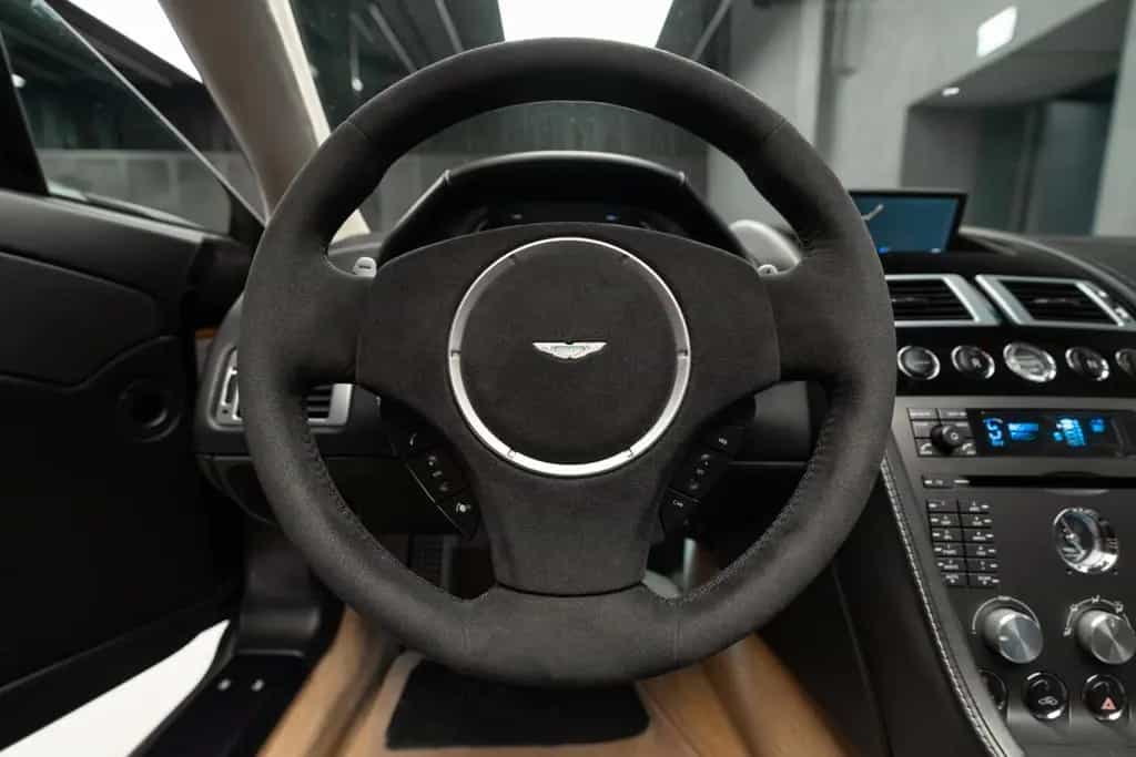 Aston Martin V8 Vantage Roadster 4.3l Sportshift 10/2007-photo-26