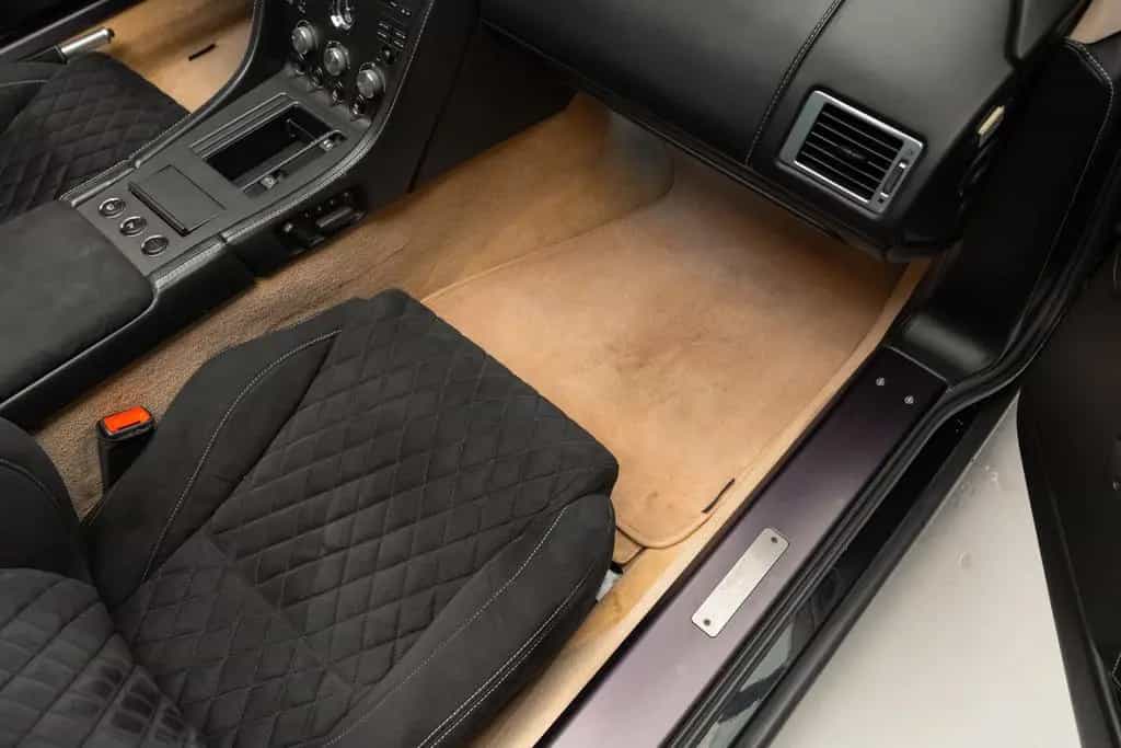 Aston Martin V8 Vantage Roadster 4.3l Sportshift 10/2007-photo-30