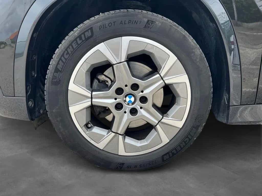 BMW X1 18 d xLine sDrive DCT 01/2023-photo-9
